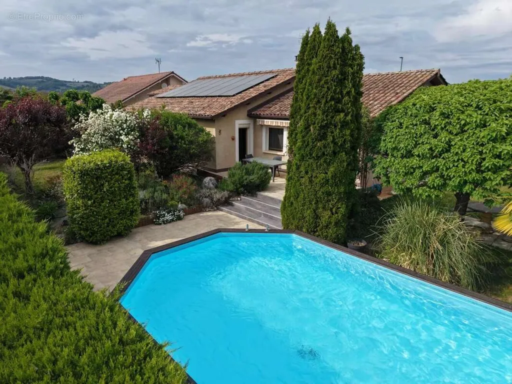 Piscine - Maison de Plain Pieds avec Piscine à St Marcellin