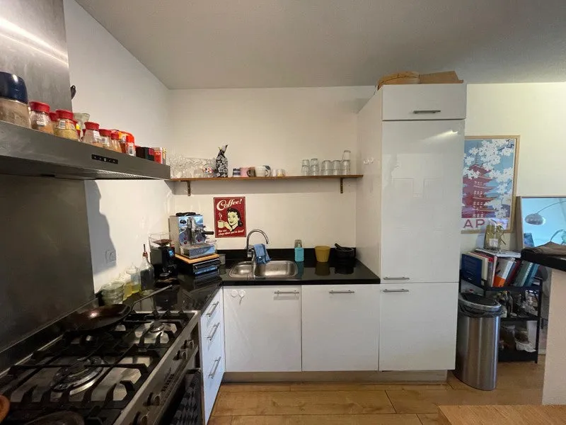 Cuisine - Apartment with Large Living Room on Oostelijke Handelskade, Amsterdam