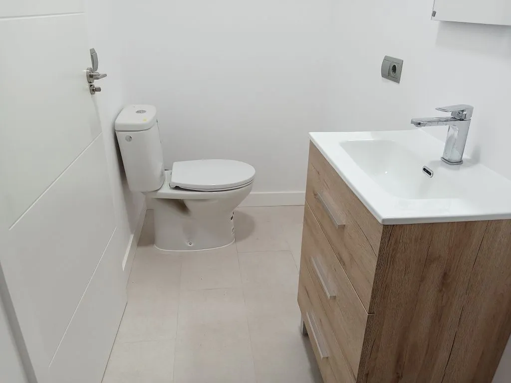 Salles de bain - Modern Flat with Balcony in Santa Cruz