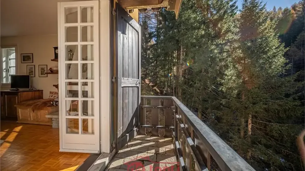 Balcony - Apartment with Mountain View in Madesimo
