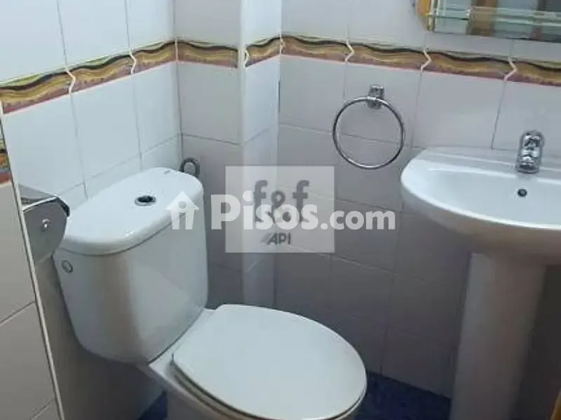 Vannitoad - Bright Apartment with Terrace in Plasencia