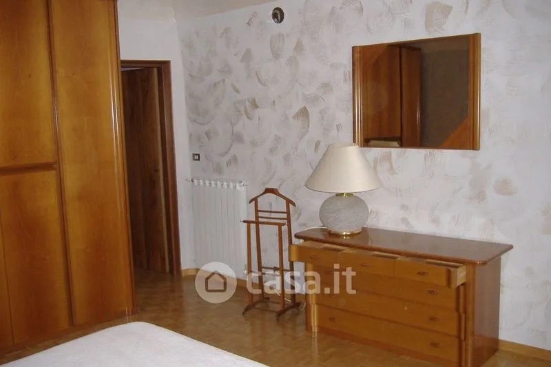 Magamistoad - Trilocale with Balcony in Volpedo