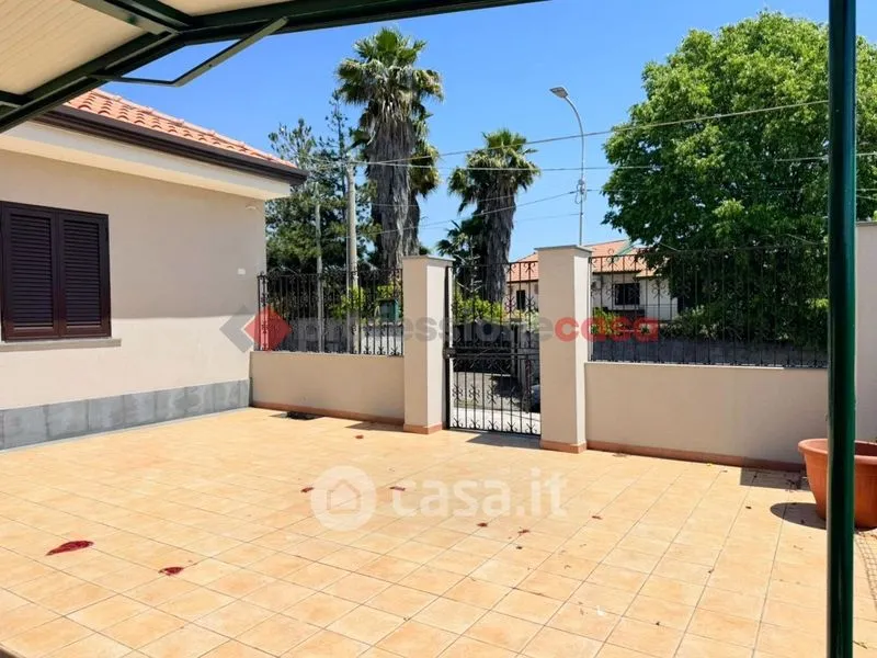 Terrass - Rustic Villa with Private Garden in Aci Bonaccorsi