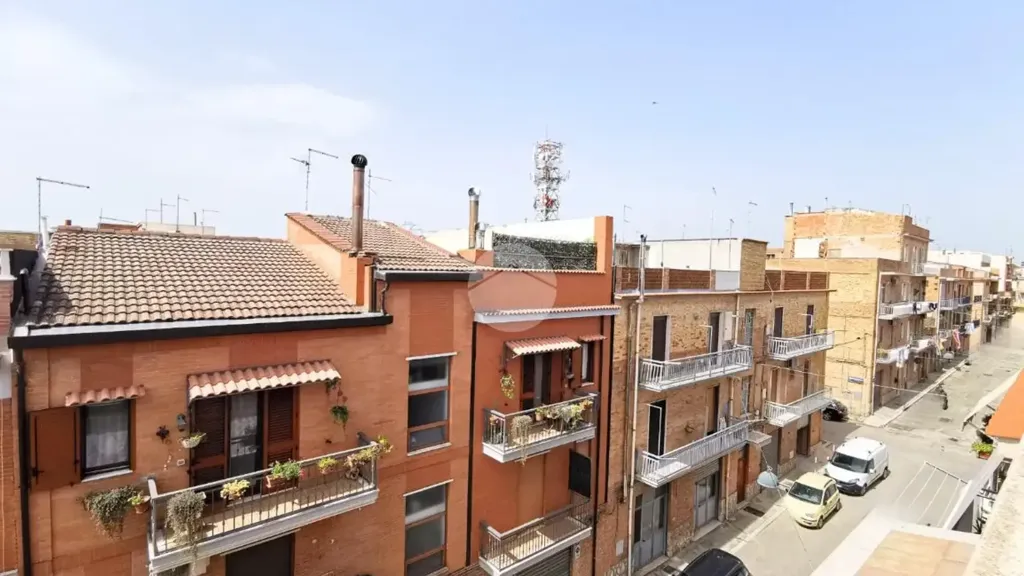 Balcon - Independent House with Courtyard in Lucera