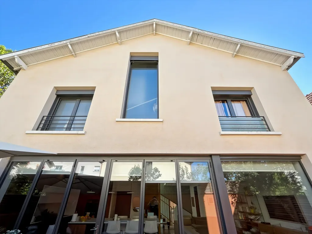 Extérieur - Maison de Ville T5 avec Piscine à Toulouse-Guilhemery