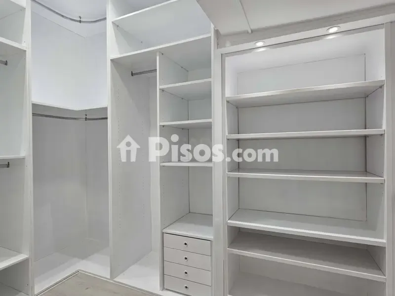 Appartement 4 chambres à ES