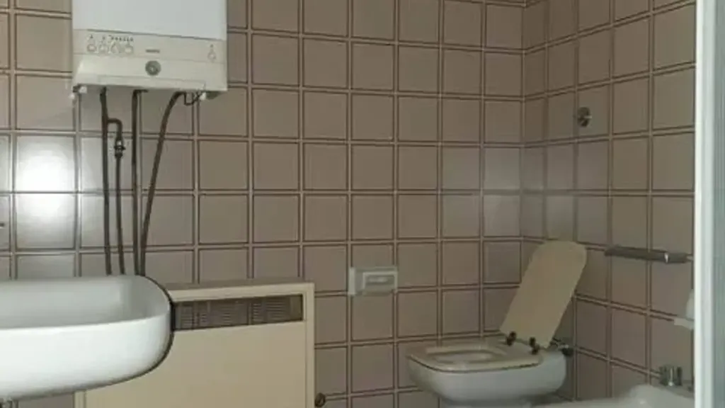 Vannitoad - Historic Apartment with Balcony in Ancona Centre
