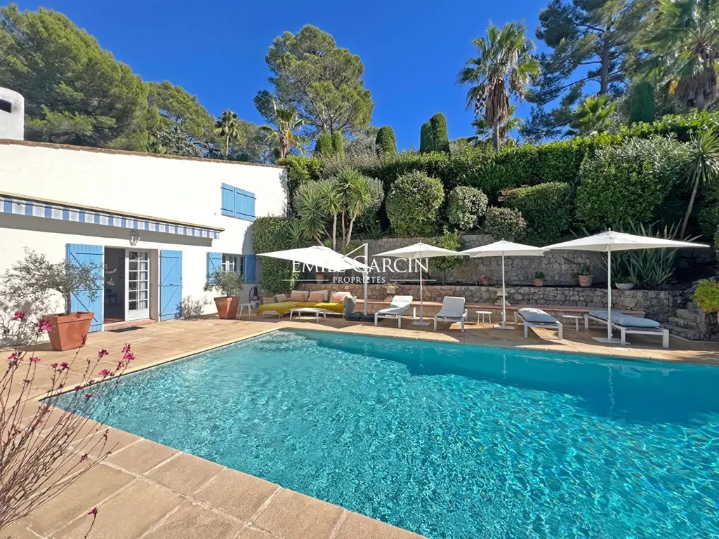 Bassein - Provençal Villa with Panoramic View in Mougins