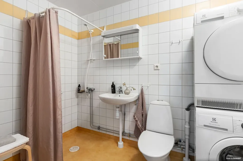 Salles de bain - Duplex with Garden in Hytterkullen, Öjersjö