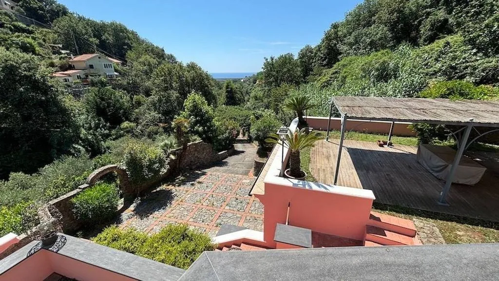 Terrass - Luxury Villa with Sea View in Celle Ligure