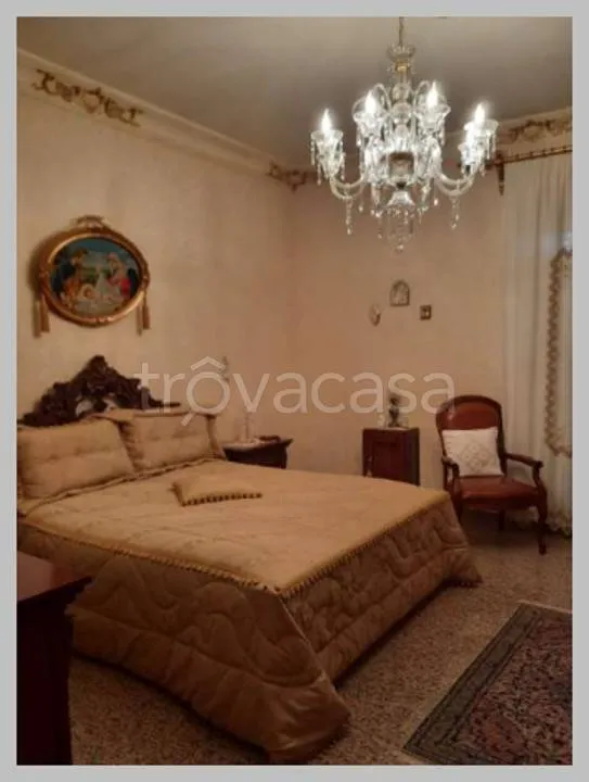 Magamistoad - Auctioned Apartment with Balcony in Canicattì