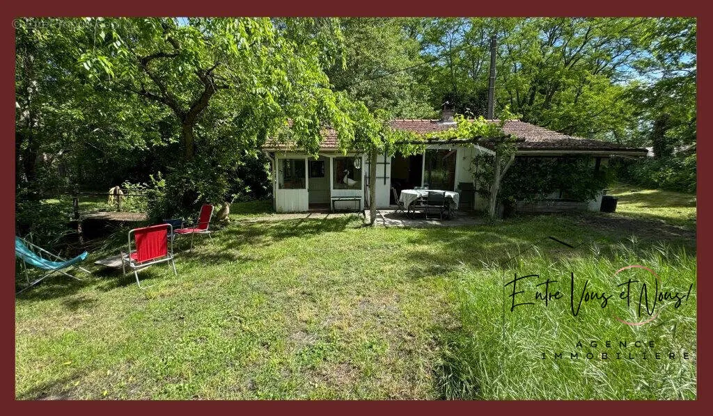 Aed - Historic House with Garden in Bazas