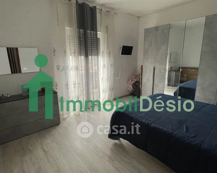 Chambres - Two-Bedroom Apartment with Balcony in Potenza