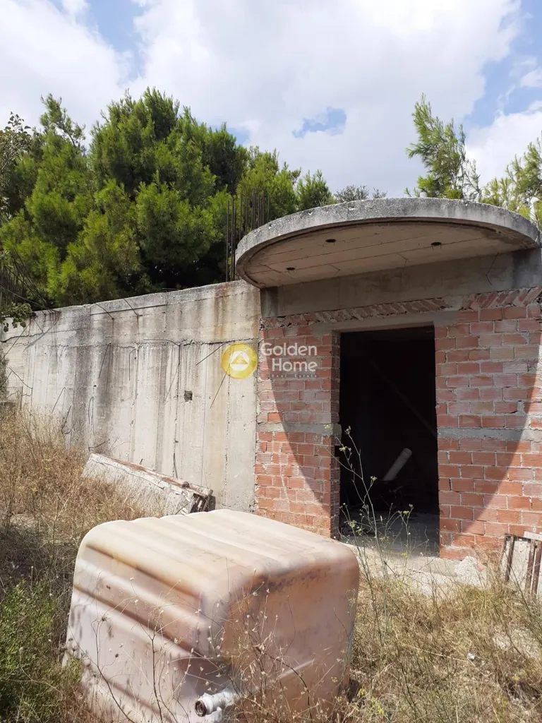Jardín - Semi-Finished Villa with Garden in Rafina Centre