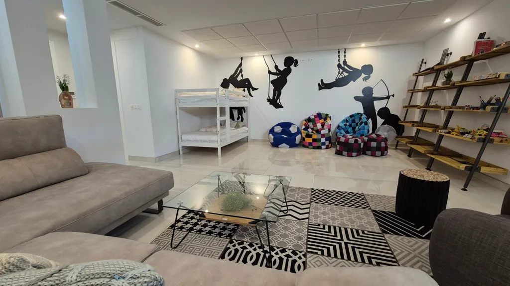 Toad - Luxury Villa with Pool in Torrevieja