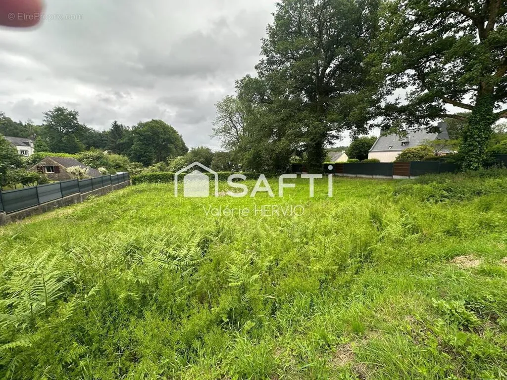 Aed - Buildable Plot in Rochefort-en-Terre