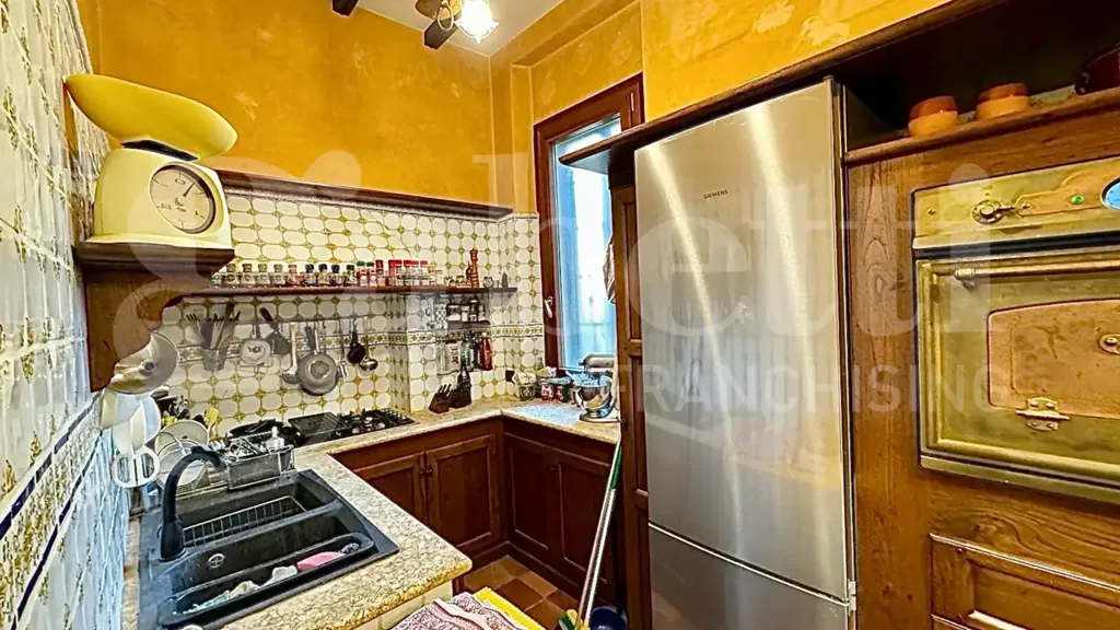 Cuisine - 3-Bedroom Apartment with Parking in Rome