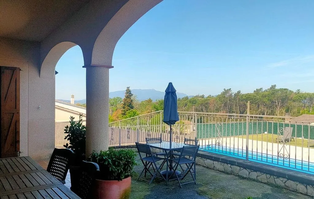 Terrasse - Chalet with Pool and Terrace in Sils