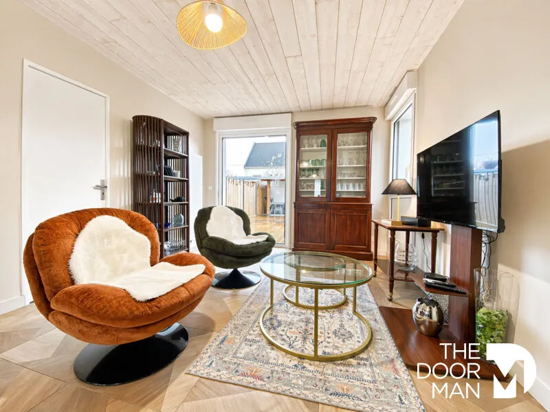 Séjour - Maison Rénovée avec Terrasse au Croisic