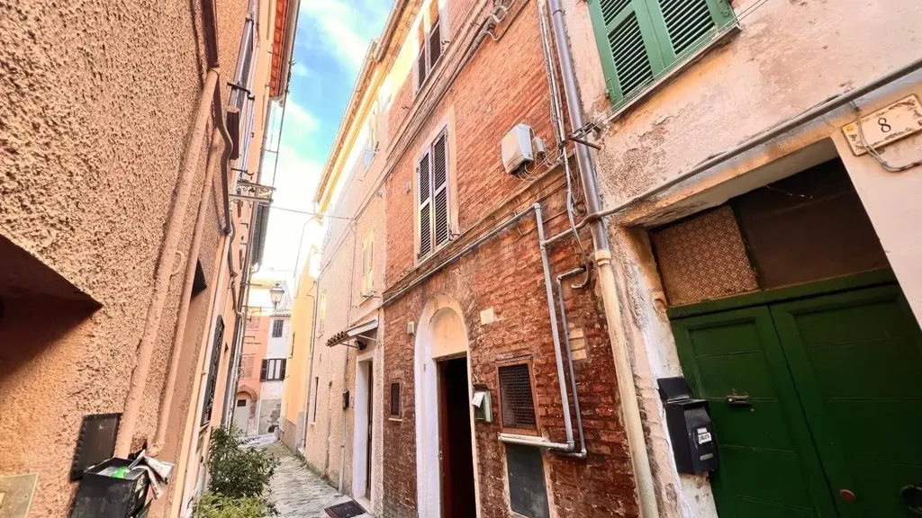 Esterno - Casa indipendente con cantina a Fabriano