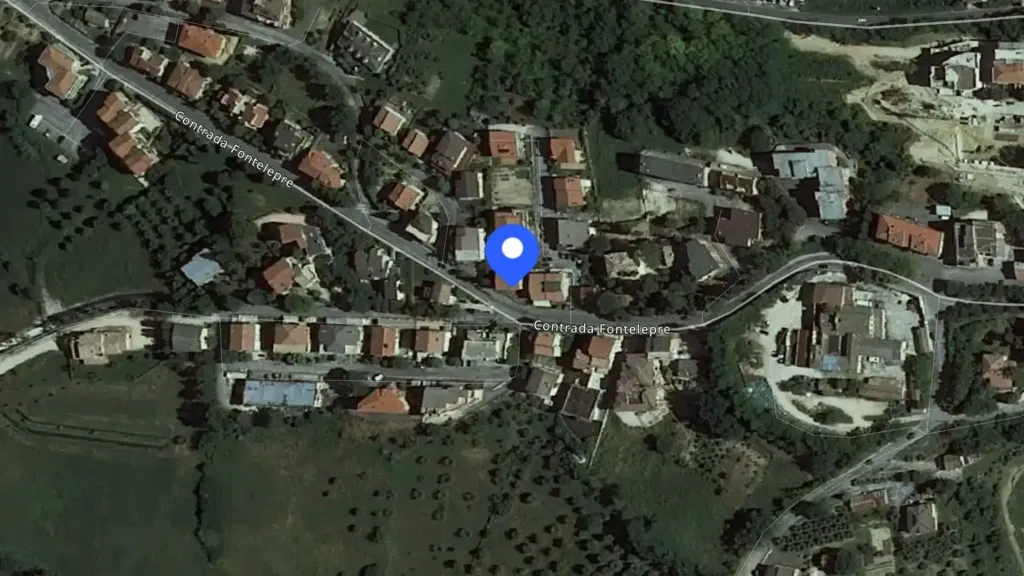 Õhuvaade - Asta Property with Shop in Corridonia
