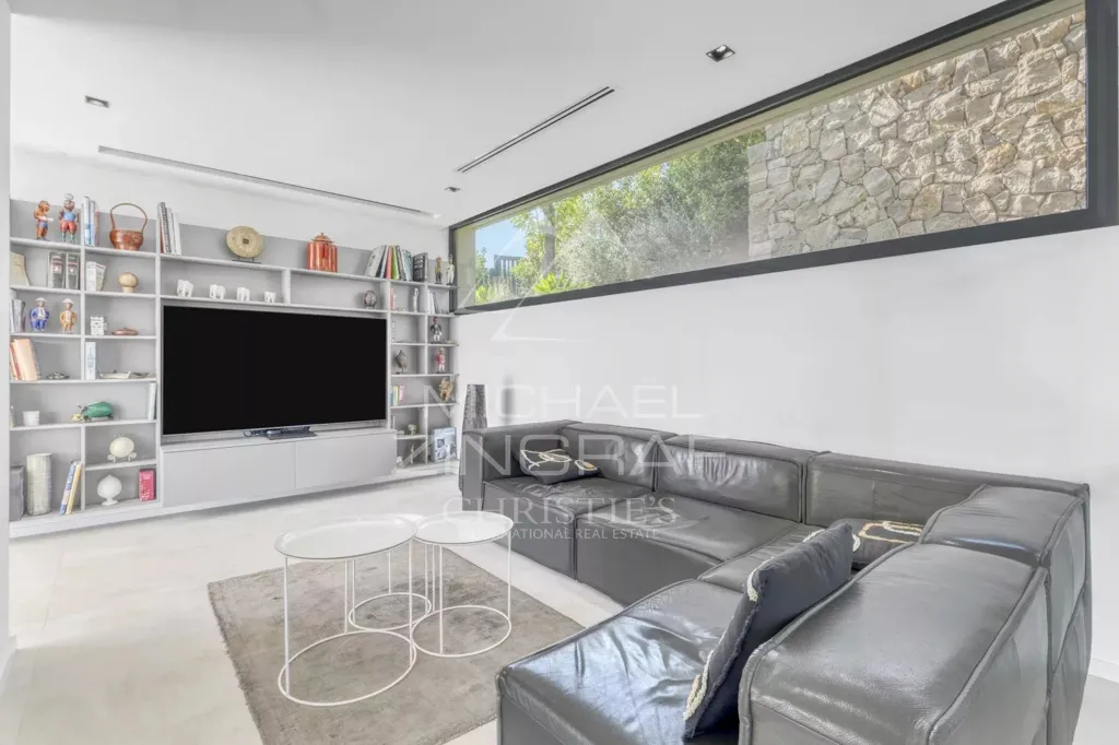 Elutuba - Contemporary Villa with Pool near Valbonne