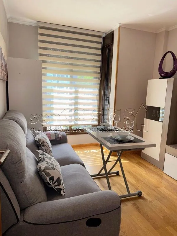 Séjour - 1-Bedroom Apartment with Pool in Rejas