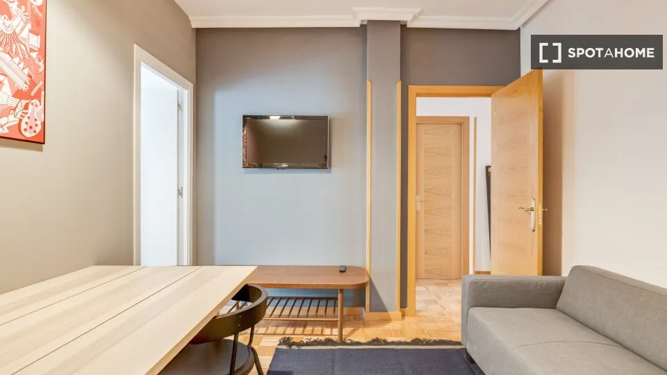 Séjour - Shared Flat with Modern Design in Madrid