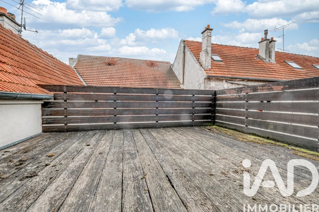 Terrass - Charming Flat with Terrasse near Meaux Cathedral