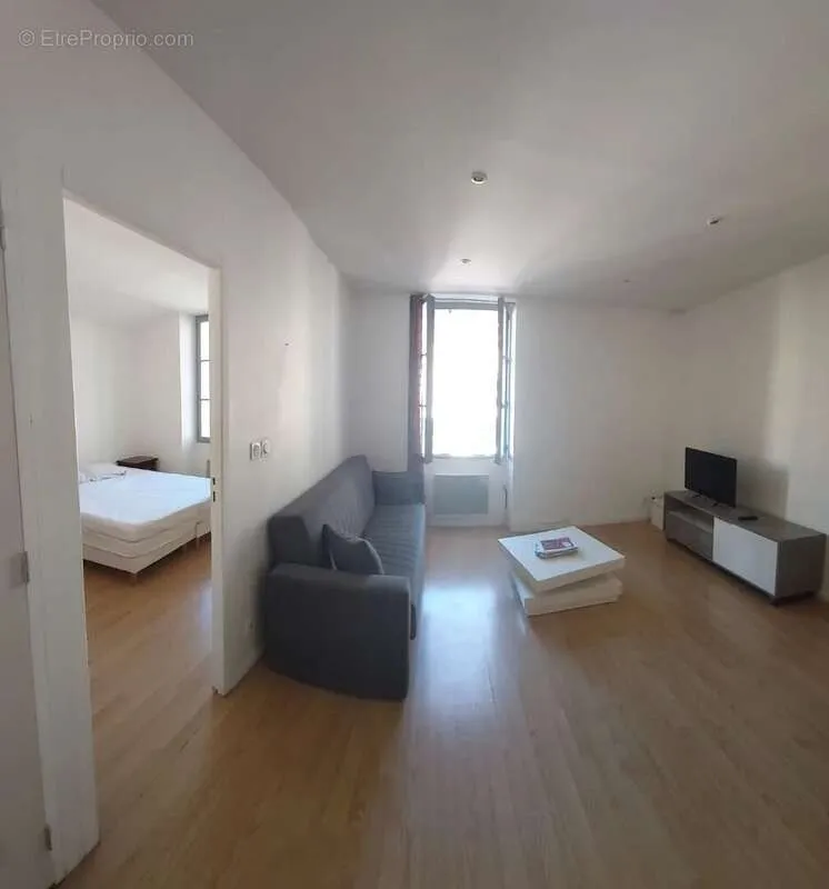 Chambres - Appartement 3 pièces à Avignon