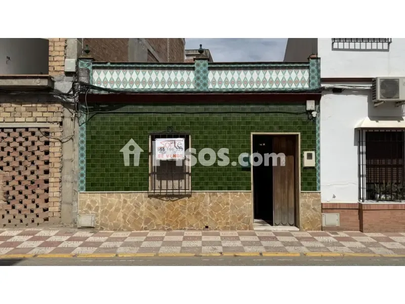 Välivaade - Single-Storey House with Garden in Brenes