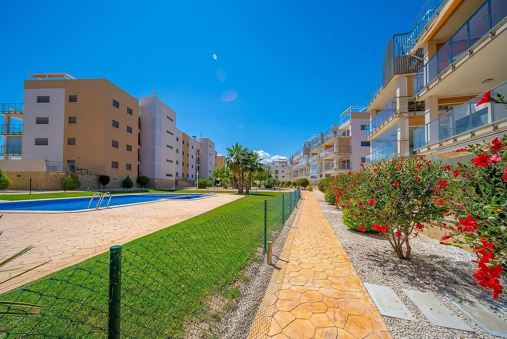 Bassein - Penthouse with Pool in Campos de Golf