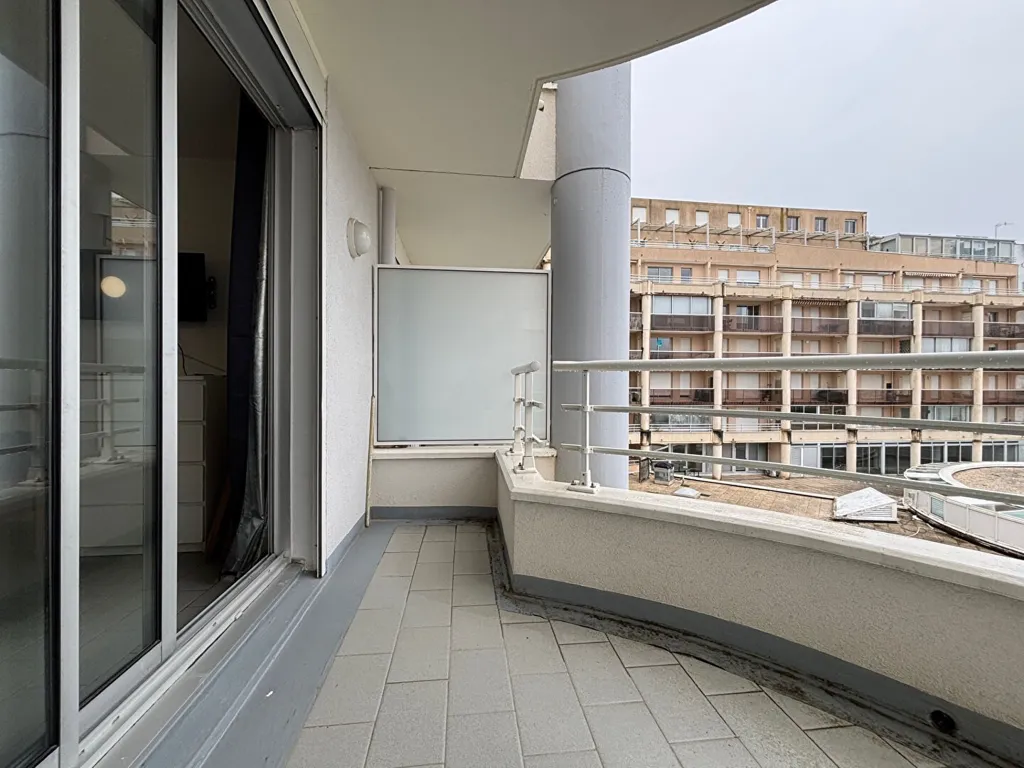 Balcony - Meubled Studio with Balcony in Pornichet