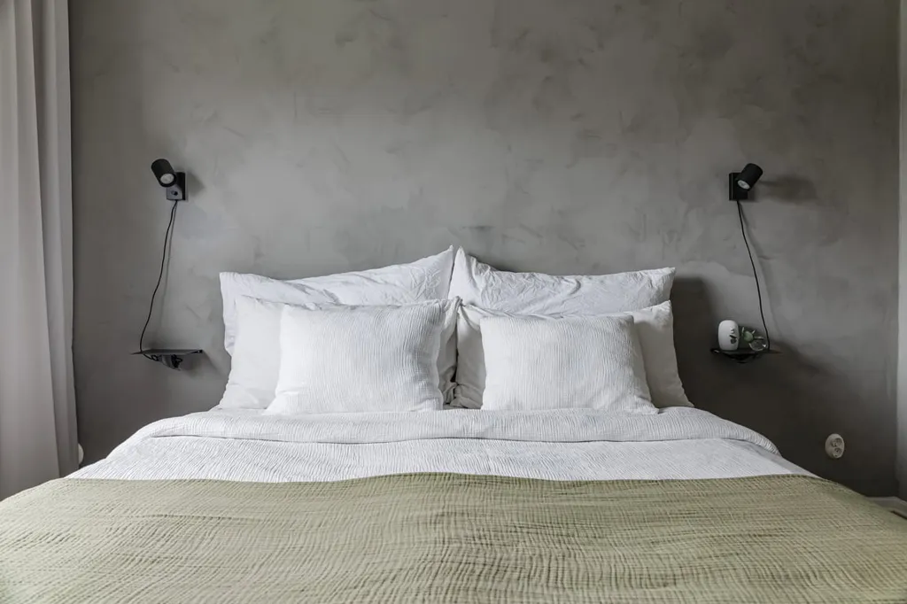 Chambres - Renovated Apartment with Large Balcony in Central Location