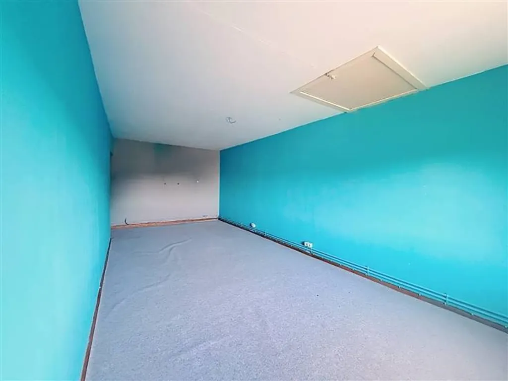 other_room