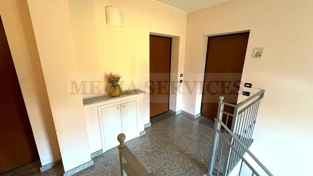 Entrée - Prestigious Apartment with Balcony in Garlasco