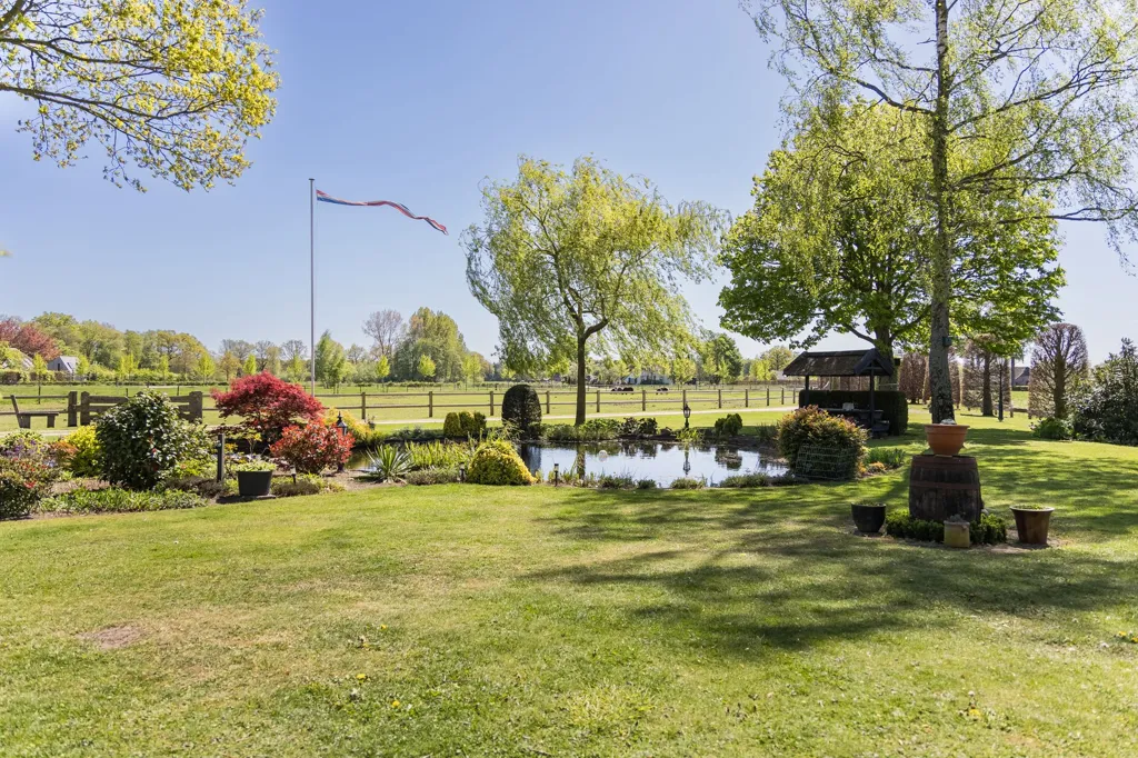 Jardin - Classical Villa with Private Garden in Schalkhaar