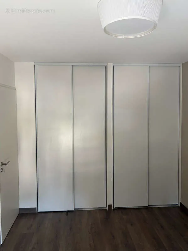 Rooms - Apartment with Terrace in Vizille