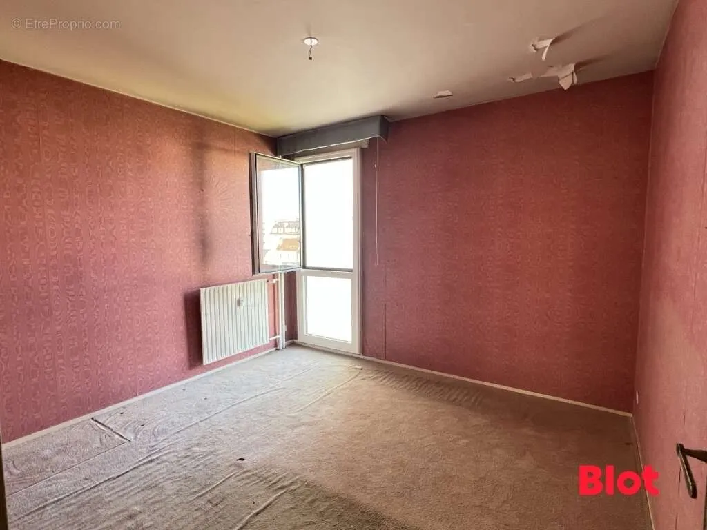 Rooms - Apartment with Balcony in Rennes
