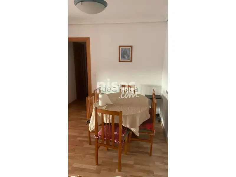 Söögituba - Apartment with Balcony Views in Centro-Carretas