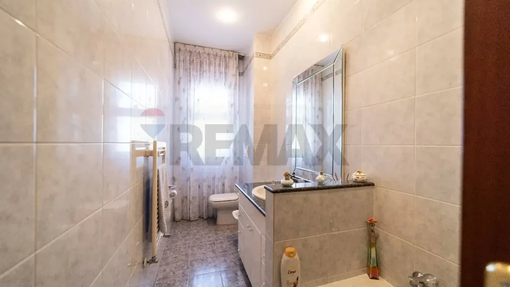 Vannitoad - Spacious Apartment with Terrace in Bari
