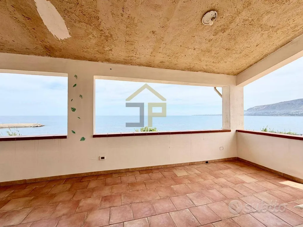 Terrass - Bifamiliar Villa with Sea View in Trappeto