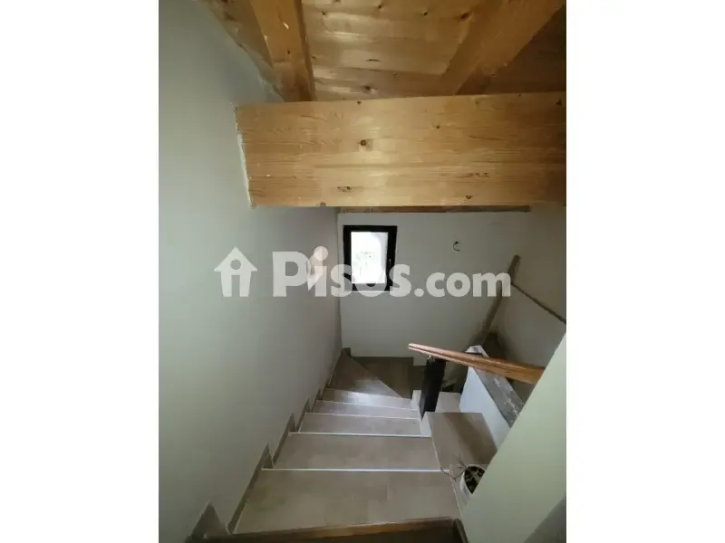 Toad - Four-Bedroom House with Terraces in Entrena