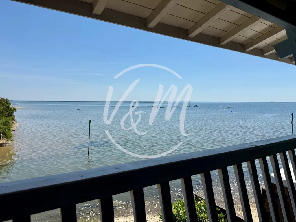Terrasse - Villa avec vue sur le bassin à Taussat