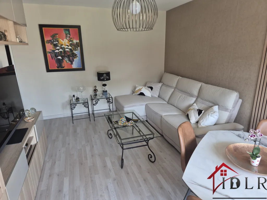 Elutuba - Renovated Flat with Balcony in Saint-Dizier