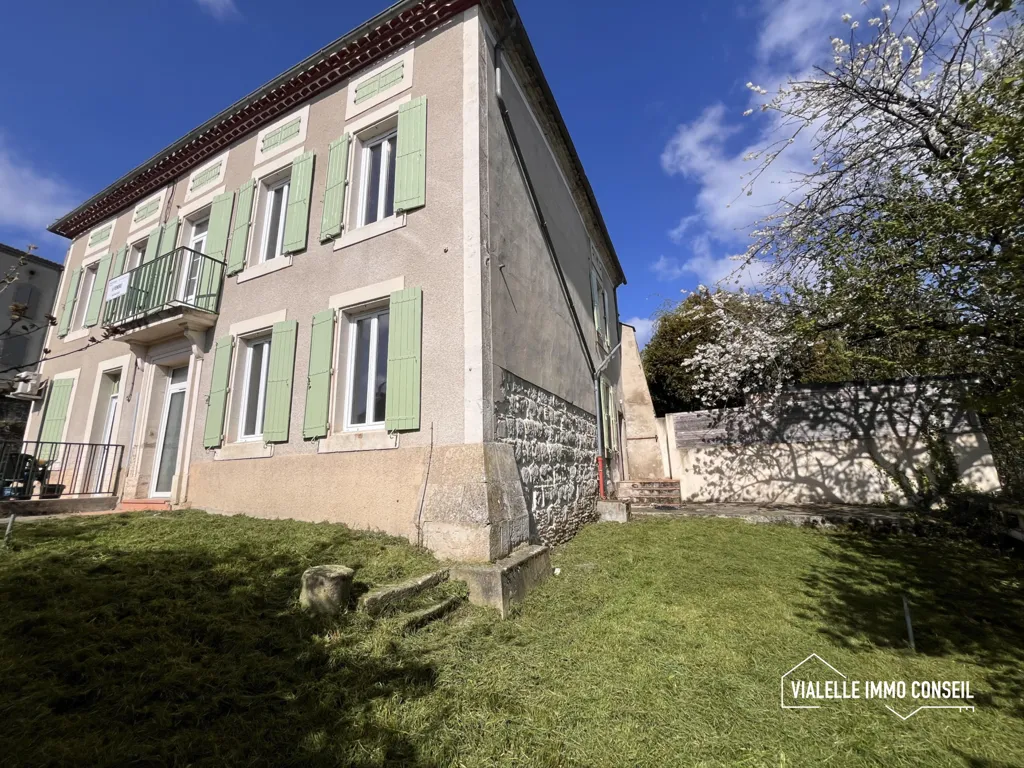 Extérieur - Ensemble Maison de Maître et Appartement en Centre Village