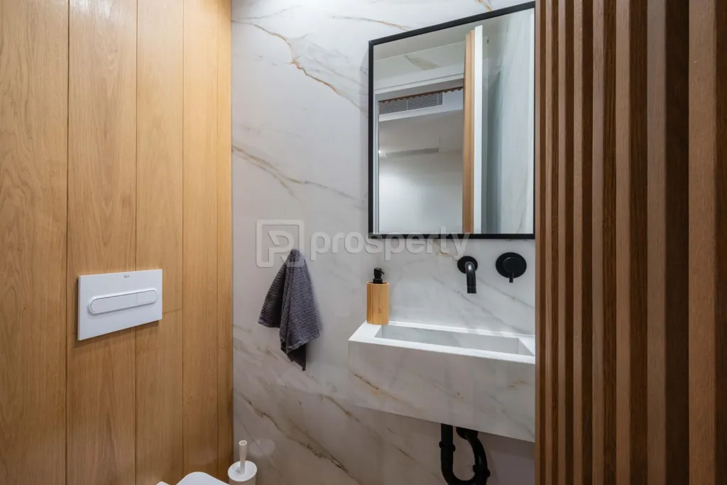 Vannitoad - Maisonette with Sea Views near SNFCC, Kalithea