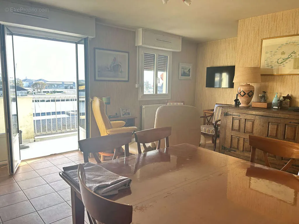 Söögituba - Duplex with Balcony in Saint-Malo