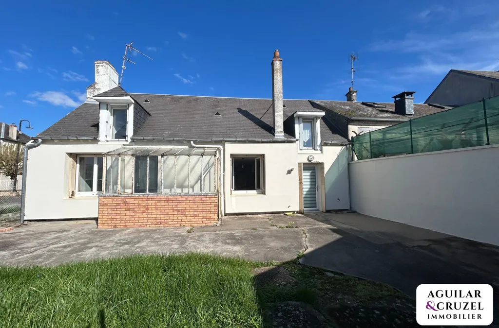 Extérieur - Maison mitoyenne avec jardin à La Chapelle Saint-Ursin