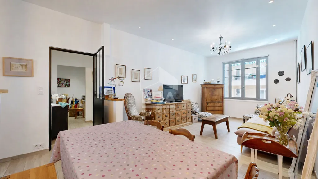 Salle à manger - Appartement Traversant avec Balcon à Nice